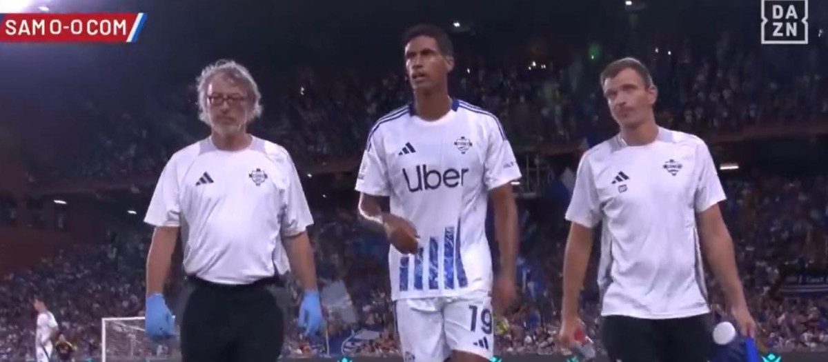 Raphael Varane se fue lesionado en su debut con el Como 1907