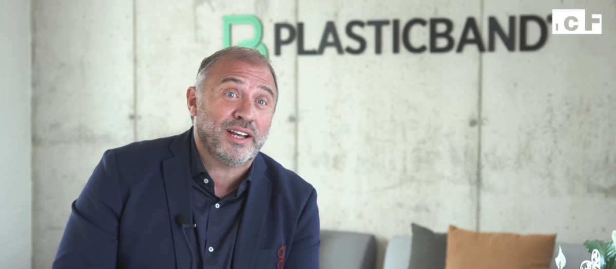 Jordi Guimet, CEO de Plasticband, en un vídeo corporativo.