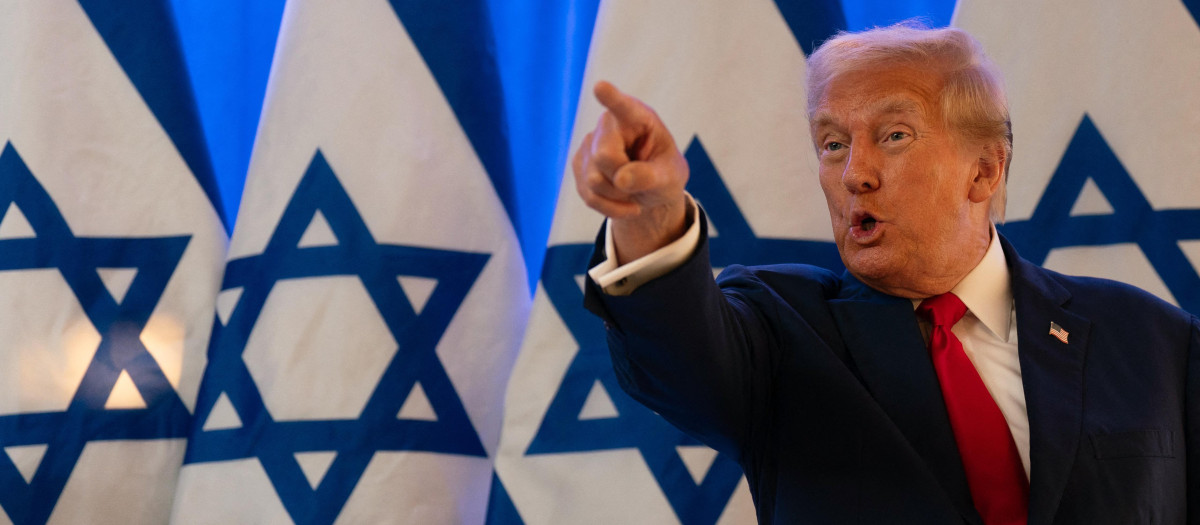 Trump en un evento contra el antisemitismo en su campo de golf en Bedminster (New Jersey)