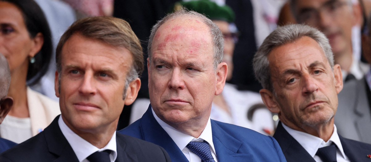 French president Emmanuel Macron, Prince Albert II of Monaco, Former french president Nicolas Sarkozy during ceremony for the 80th anniversary of the landing of Provence at the national necropolis of Boulouris in Saint-Raphael, France on August 15, 2024. Photo by Dominique Jacovides/Pool/ABACAPRESS.COM