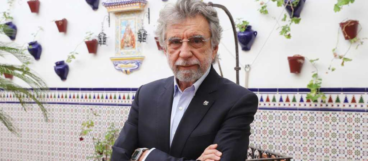 El doctor Antonio Escribano