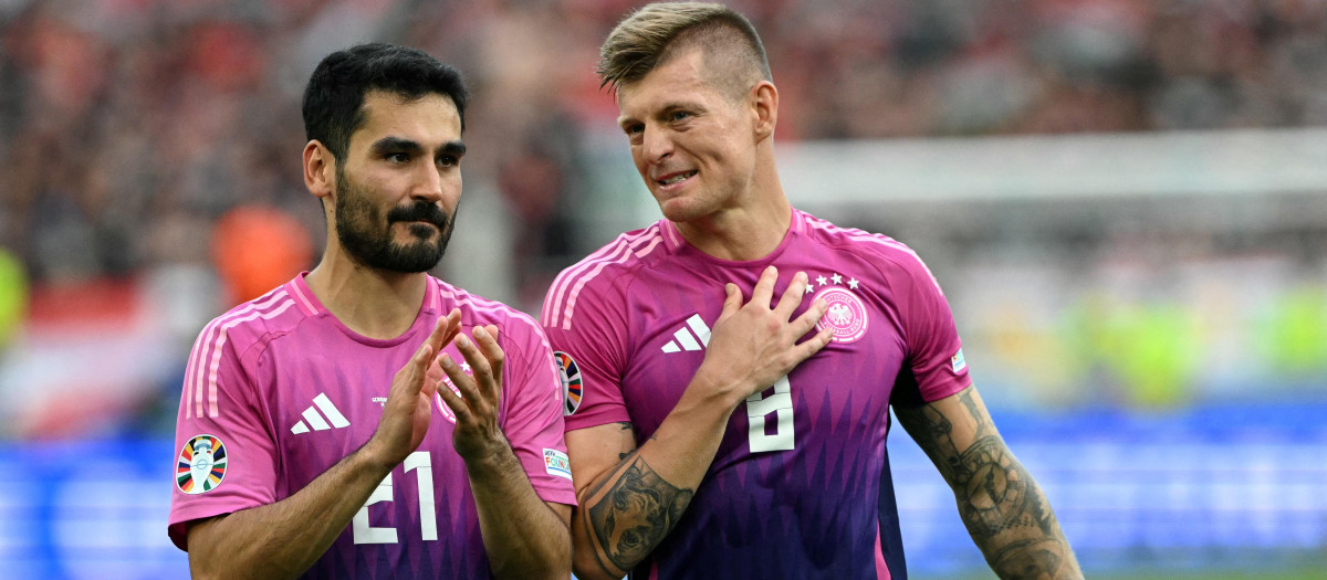 Toni Kroos junto a Ilkay Gundogan durante un partido de la Eurocopa 2024 con Alemania