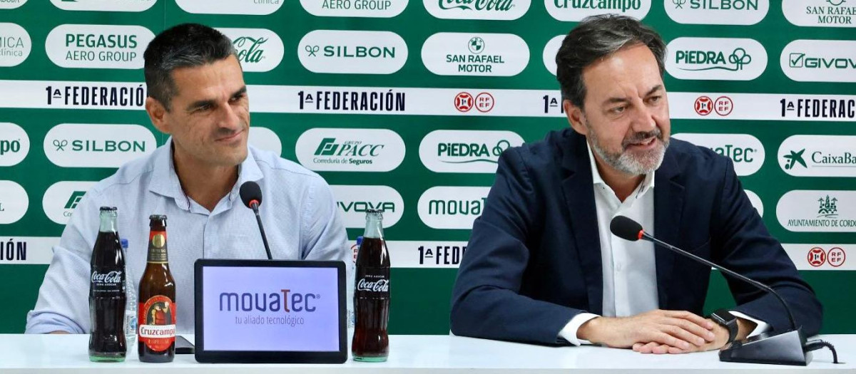 Juan Gutiérrez y Antonio Fernández Monterrubio en sala de prensa