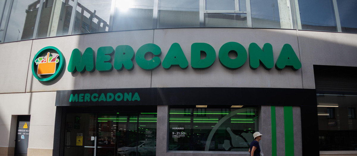 Fachada de un supermercado de Mercadona