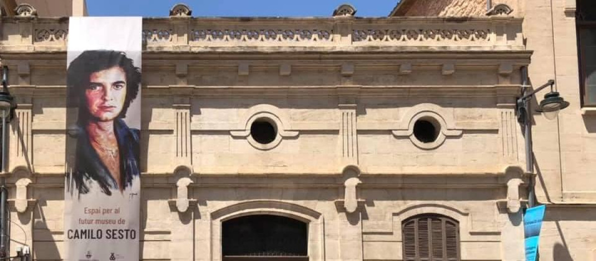 Edificio que albergará el futuro museo de Camilo Sesto en Alcoy, Alicante