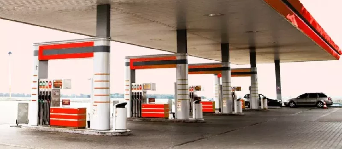 Los precios de los combustible han caído durante semanas