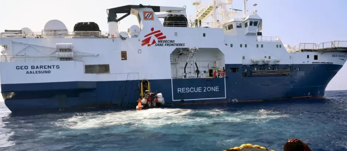 El barco Geo Barents de Médicos Sin Fronteras detenido en Italia