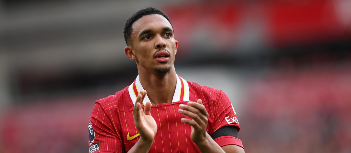 Trent Alexander-Arnold, durante un partido del Liverpool esta temporada