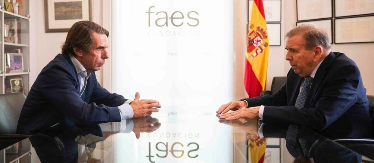 Edmundo González y José María Aznar durante su reunión este lunes en Madrid