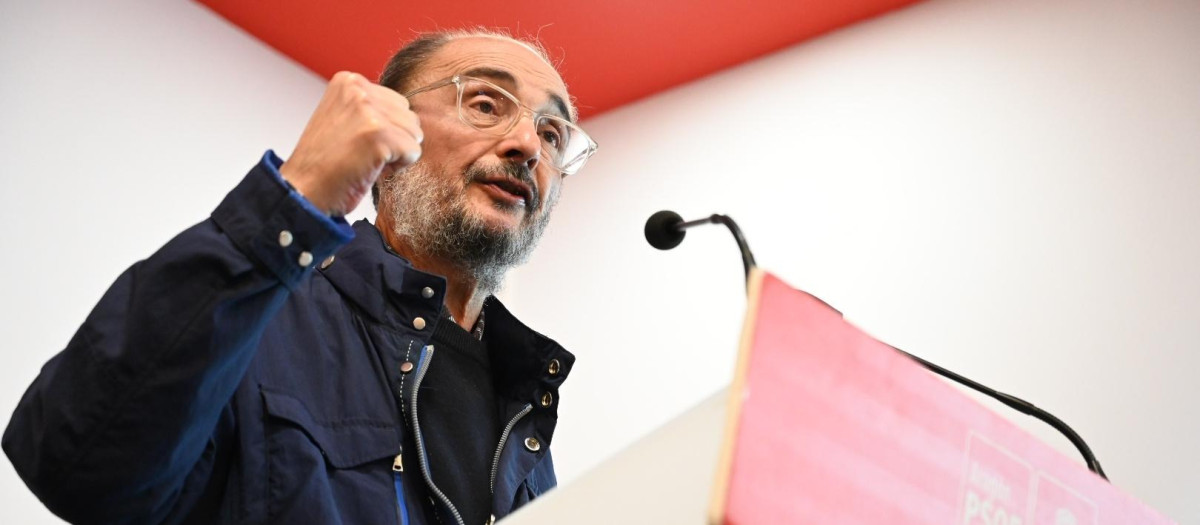 El líder de los PSOE de Aragón Javier Lambán