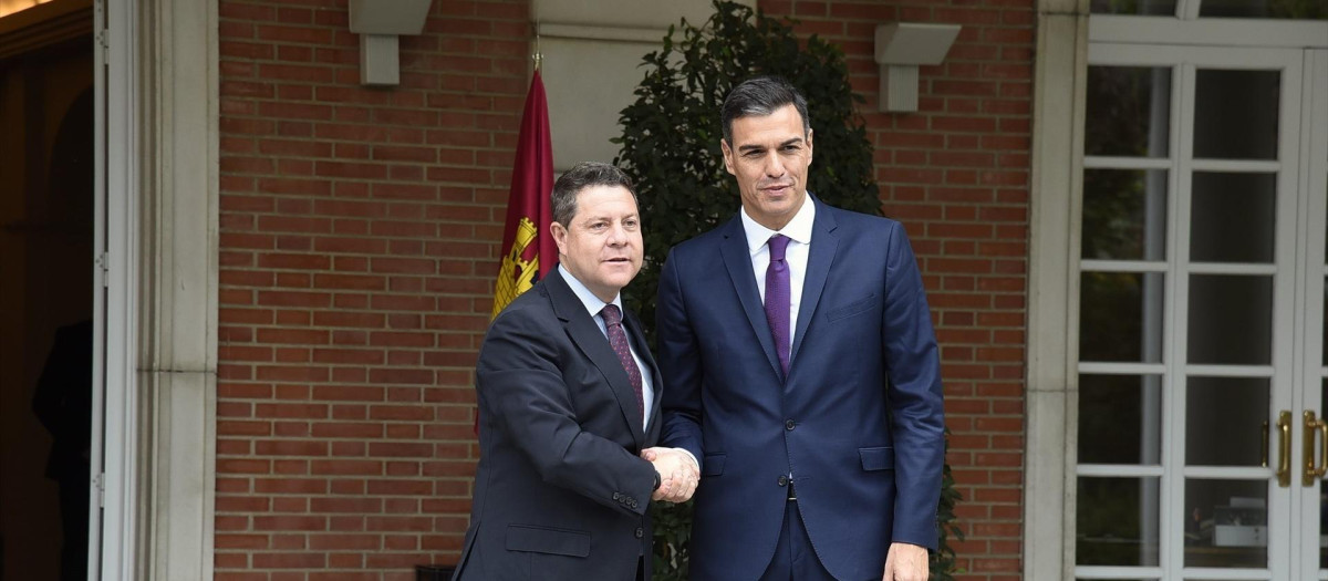 Pedro Sánchez y Emiliano García-Page en la Moncloa