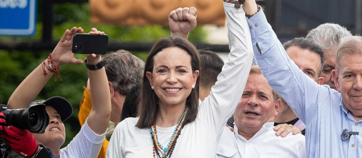María Corina Machado Edmundo González Urrutia durante una manifestación, en Caracas (Venezuela)