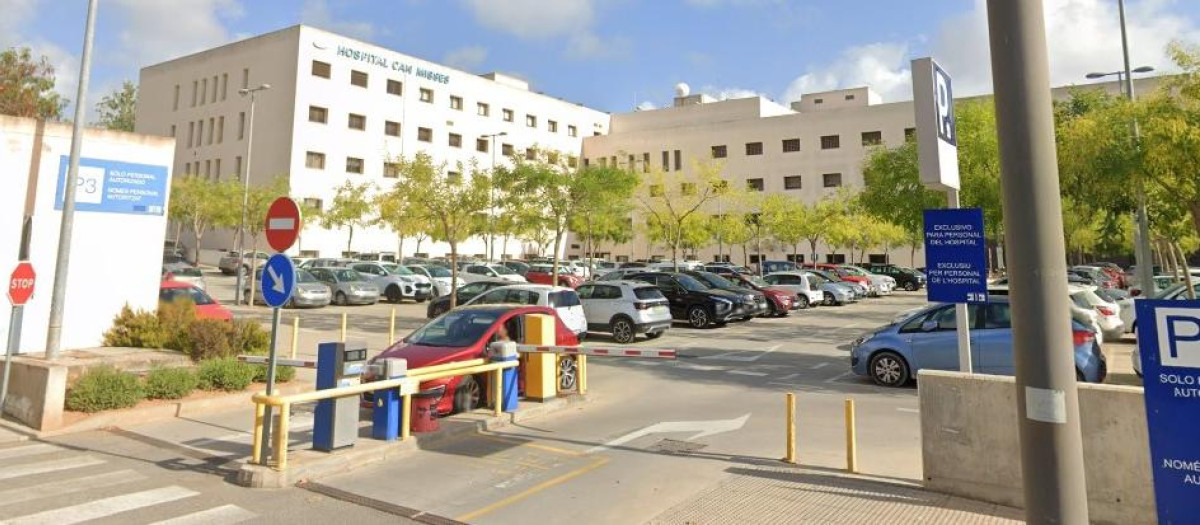 Hospital de Can Misses, en Ibiza, donde ejercía la oncóloga andaluza