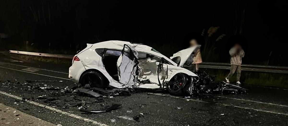 Una colisión entre tres vehículos deja dos fallecidas y cuatro heridos entre Ares y Mugardos (La Coruña)