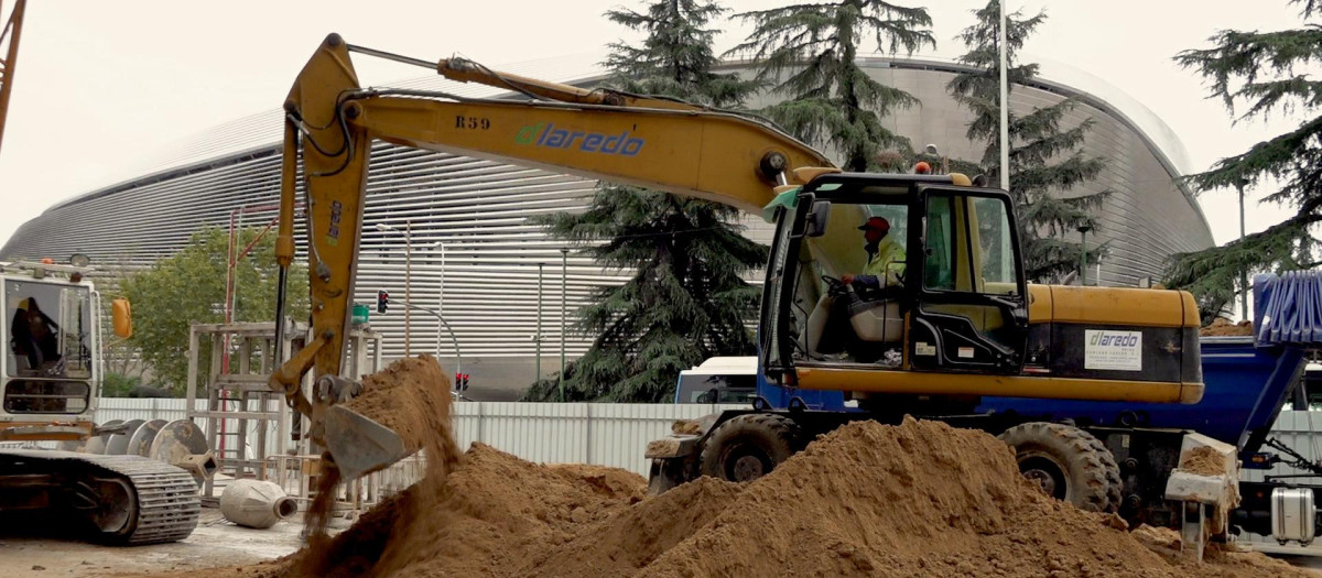 En el interior de las obras de la nueva estación de Santiago Bernabéu de Metro de Madrid