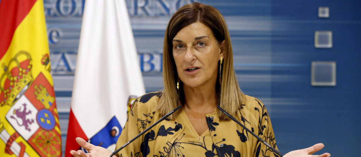 La presidenta de Cantabria, María José Sáenz de Buruaga