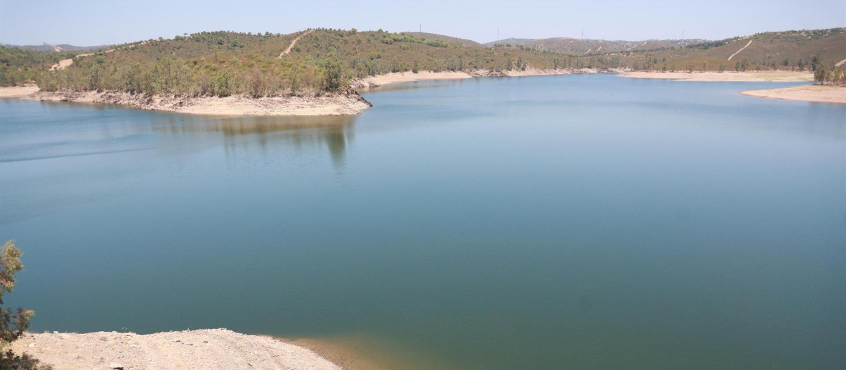 El embalse de Aznalcóllar, en la provincia de Sevilla, el pasado mes de agosto