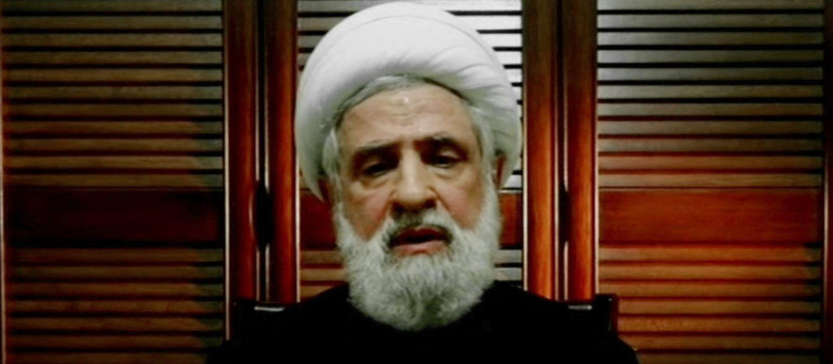 Una captura de imagen tomada del canal de televisión Al-Manar de Hezbolá muestra al subjefe Naim Qassem