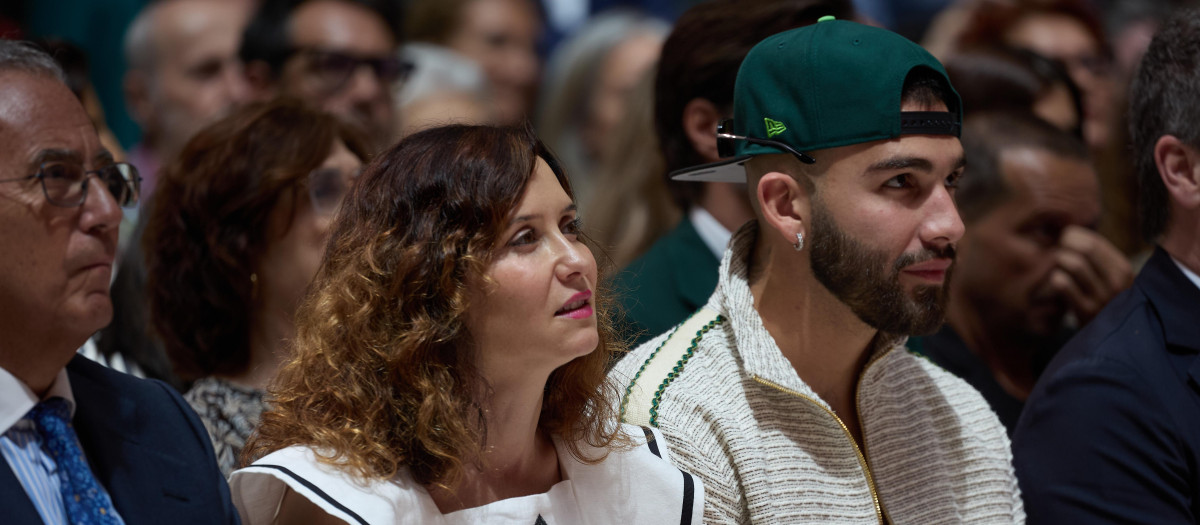 Isabel Díaz Ayuso y Manuel Turizo