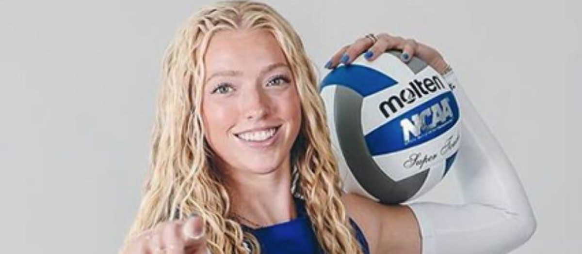 Brooke Slusser, jugador de voleibol universitario estadounidense
