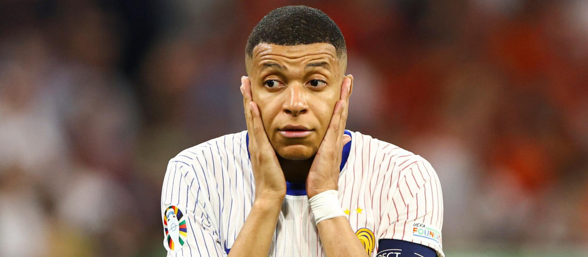 Kylian Mbappé, en un partido con la selección francesa