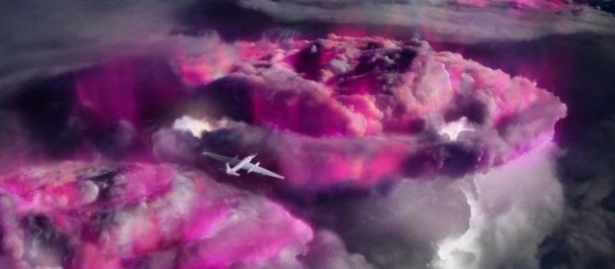 Recreación artística de un avión sobrevolando nubes brillantes de rayos gamma en el Caribe