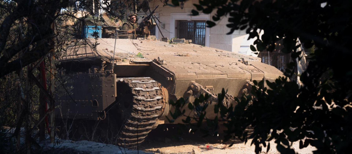 El Ejército israelí tomó una infraestructura de Hezbolá en Maroun al Ras, en el sur del Líbano