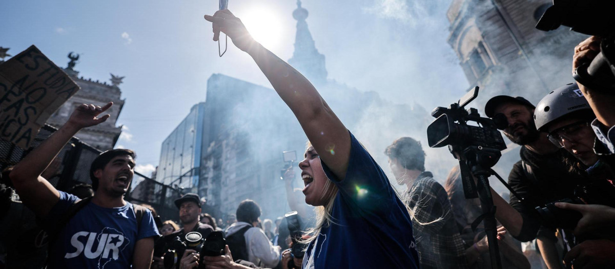 Protestas en Buenos Aires en contra de la reforma