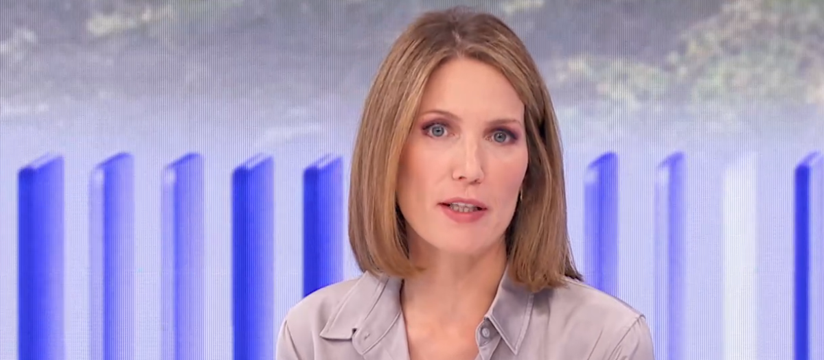 Silvia Intxaurrondo, presentadora de La Hora de La 1 junto a Marc Sala