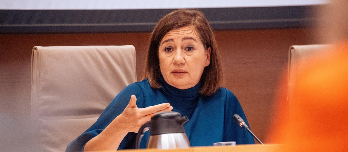 La presidenta del Congreso de los Diputados, Francina Armengol, comparece durante la Comisión sobre mascarillas en el Congreso de los Diputados, a 13 de mayo de 2024