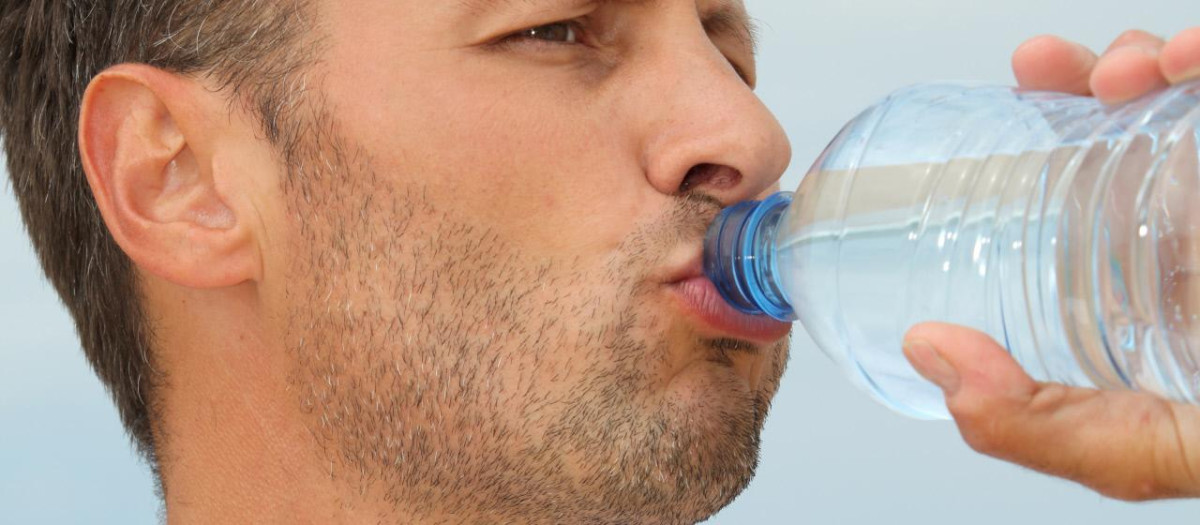 Beber agua