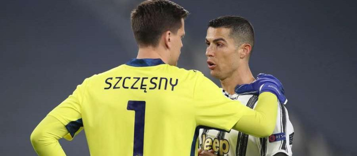Wojciech Szczesny y Cristiano Ronaldo en una imagen de archivo en la Juventus