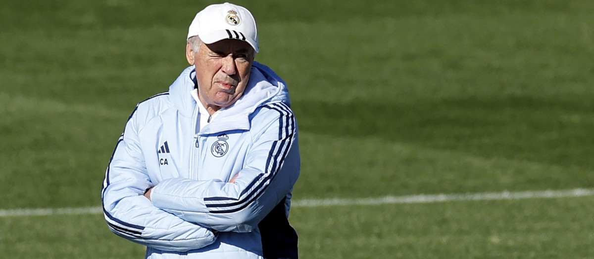 Carlo Ancelotti, durante un entrenamiento con el Real Madrid