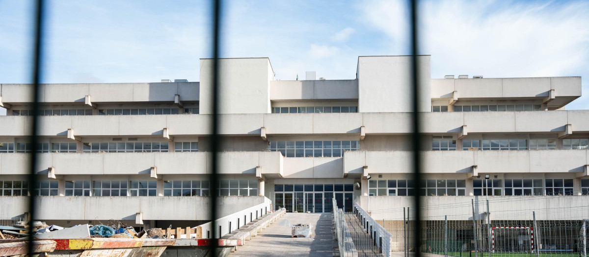 (Centro de menas de La Cantueña, en Fuenlabrada
