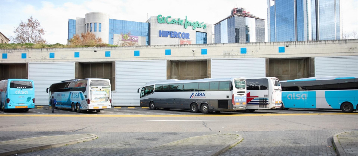 Autobuses en Méndez Álvaro, en Madrid.