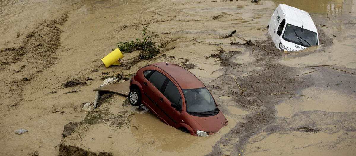 Imagen de Álora (Málaga) donde este martes se ha desbordado el río Guadalorce