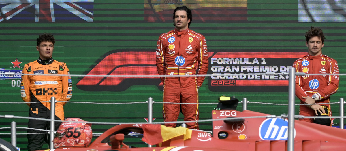 Carlos Sainz, Lando Norris y Charles Leclerc en el podio del GP de México