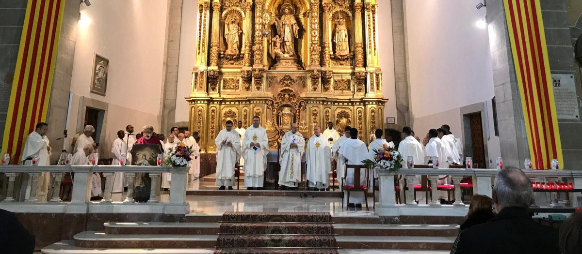 Un momento de la celebración, en el monasterio de Sant Ramón Nonat