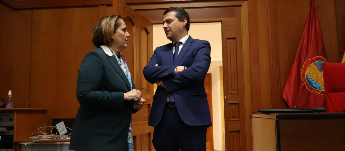 Blanca Torrent y José María Bellido