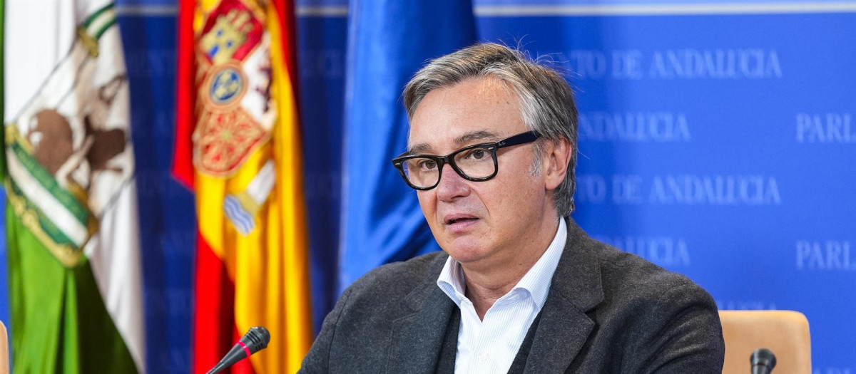 El portavoz de Vox en Andalucía, Manuel Gavira, este miércoles en rueda de prensa