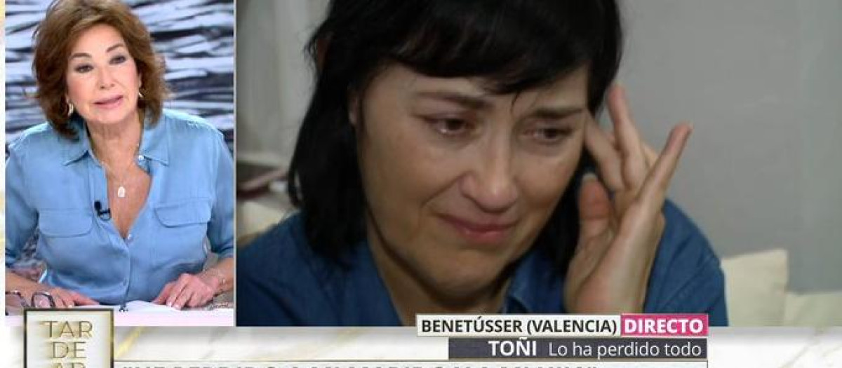 Ana Rosa y Toni, durante su desgarradora conversación en TardeAR