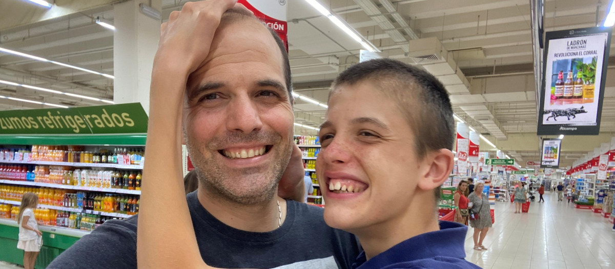 Álvaro Villanueva, padre e hijo