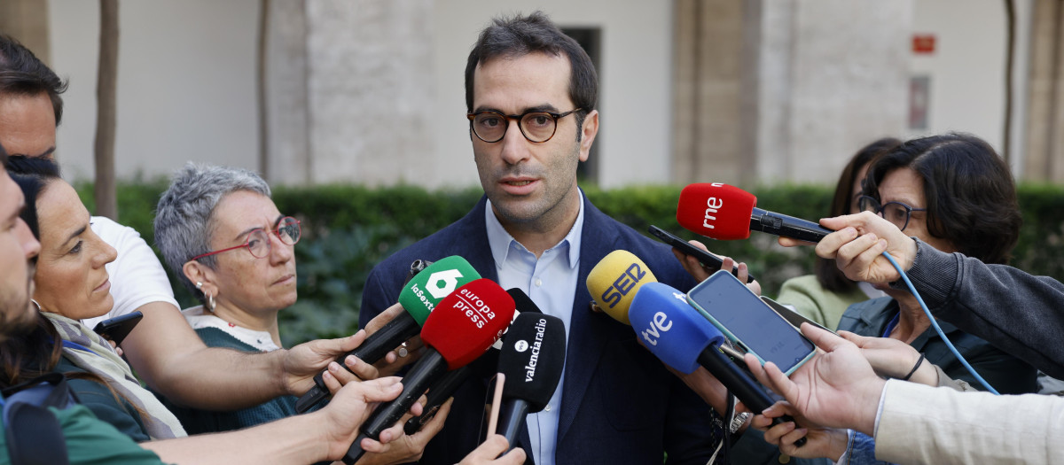 El ministro de Economía, Carlos Cuerpo se reúne con los empresarios afectados por la DANA