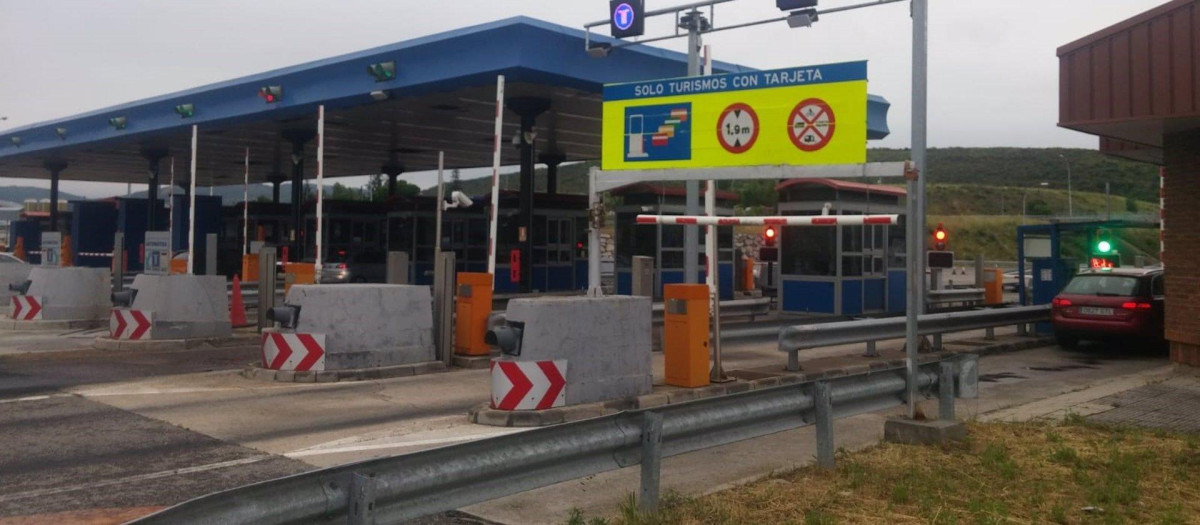 Autopista de peaje AP-66.