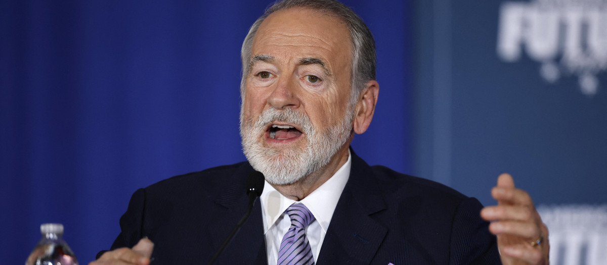 El exgobernador de Arkansas, Mike Huckabee, y próximo embajador de Estados Unidos en Israel
