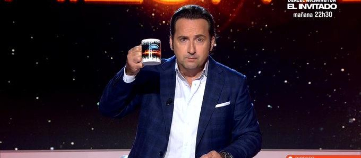 Iker Jiménez en el programa del jueves de Horizonte