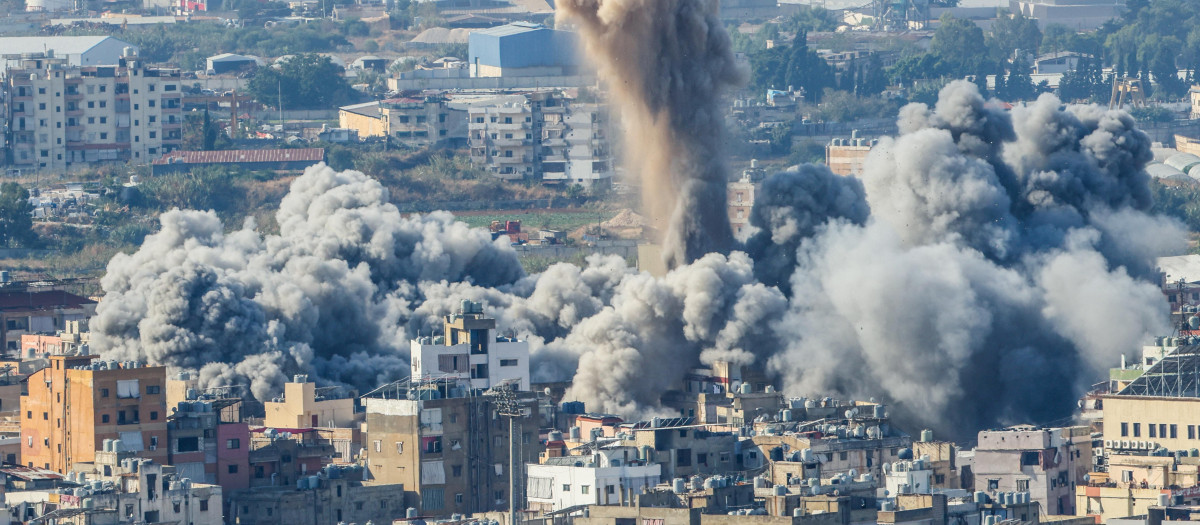 El humo tras un ataque aéreo Israelí en el barrio de Chouaifet en Beirut (Líbano)