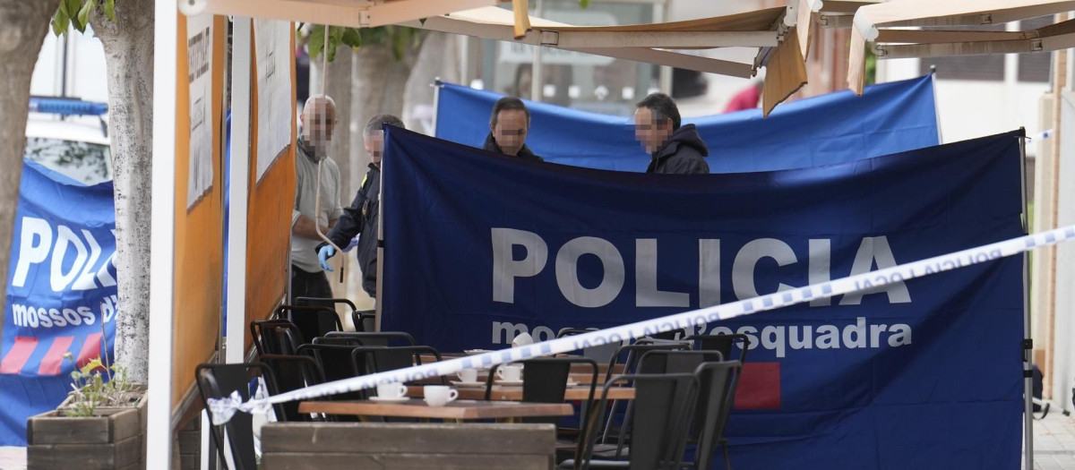 Los Mossos d'Esquadra han precintado la terraza donde ha tenido lugar el asesinato