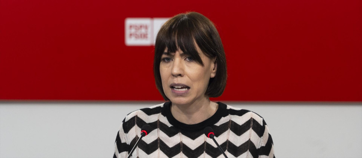 Diana Morant, en una rueda de prensa del PSPV-PSOE