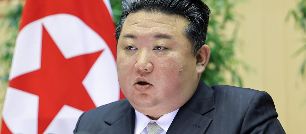 Pyongyang (Korea, Democratic People''s Republic Of), 18/11/2024.- An updated photo released by the official North Korean Central News Agency (KCNA) shows North Korean leader Kim Jong Un attending the 4th Conference of Battalion Commanders and Political Instructors of the Korean People's Army (KPA) in Pyongyang, North Korea (issued 18 November 2024). According to KCNA, the conference took place from 14 to 15 November. EFE/EPA/KCNA EDITORIAL USE ONLY